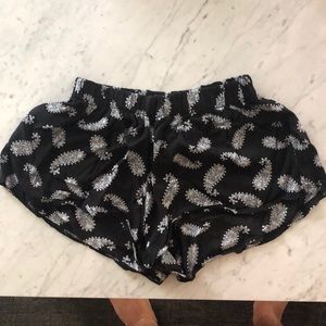 brandy melville paisley shorts